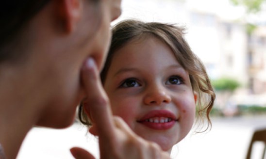 Khích lệ trẻ làm được việc này, hiệu quả đọc sách sẽ tăng lên 